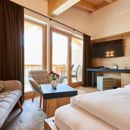 Joerglerhof فندق هينزنبرغ