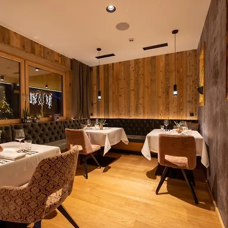 Joerglerhof Otel Hainzenberg