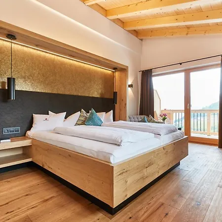 Ξενοδοχείο Joerglerhof 4*
