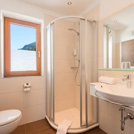 Joerglerhof 4* 海因岑贝格